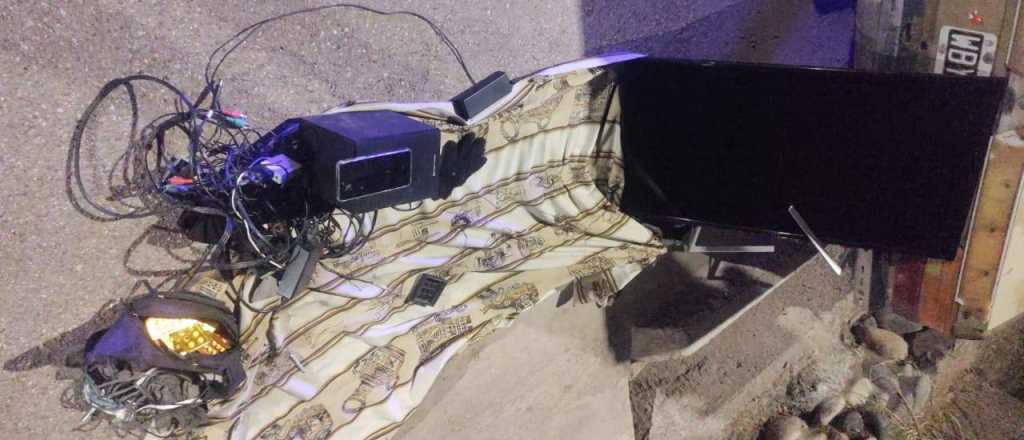 Detuvieron a un hombre en Guaymallén que llevaba electrodomésticos robados