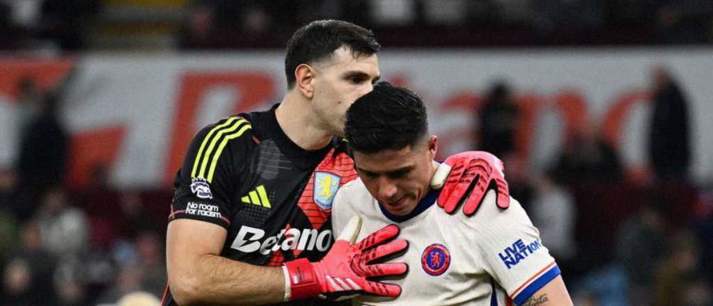 Video: el Dibu sufrió un gol de Enzo, pero terminó festejando