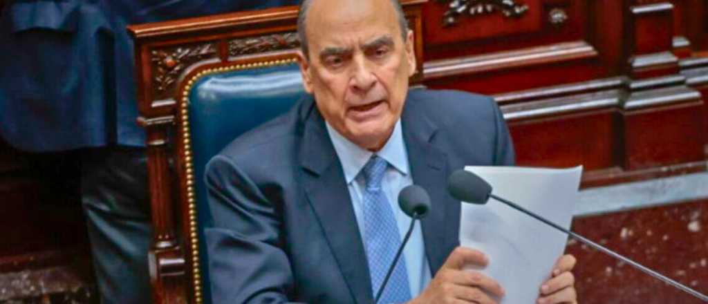 Francos irá a Diputados a dar su informe de gestión