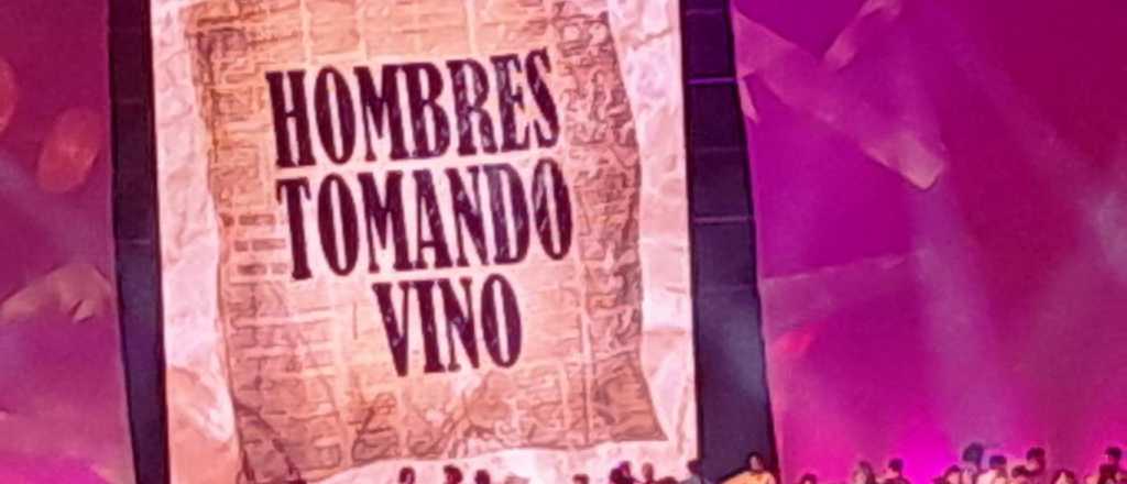 "Silencio, hombres tomando vino": por qué nadie entendió este mensaje