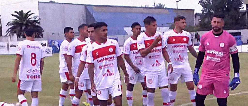 Huracán Las Heras debutó con una dura derrota frente a Bolívar