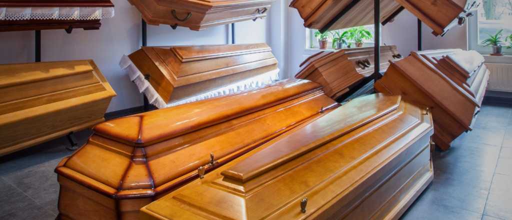 Día del Funebrero: "No llegan regalos por nuestro día"