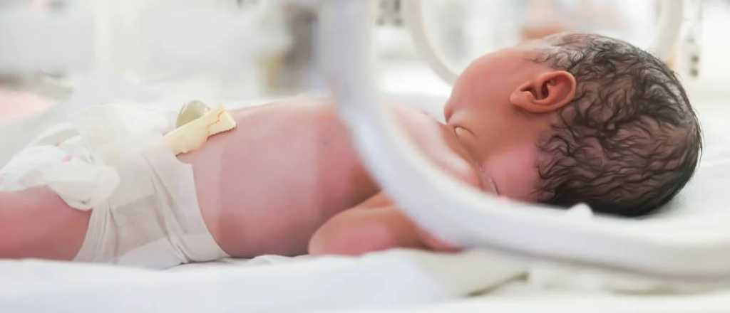 Un bebé sietemesino dado por muerto fue hallado vivo en la morgue