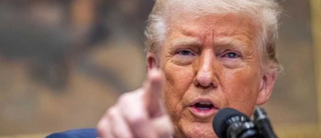 Trump no descarta ir por un tercer mandato, a pesar de la Constitución