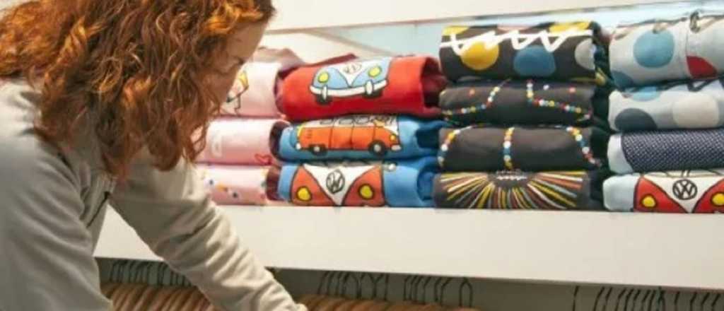 Bajan los aranceles para la importación de ropa y calzado