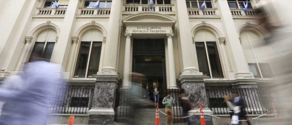 En tres semanas, el Banco Central perdió casi US$ 3.000 millones