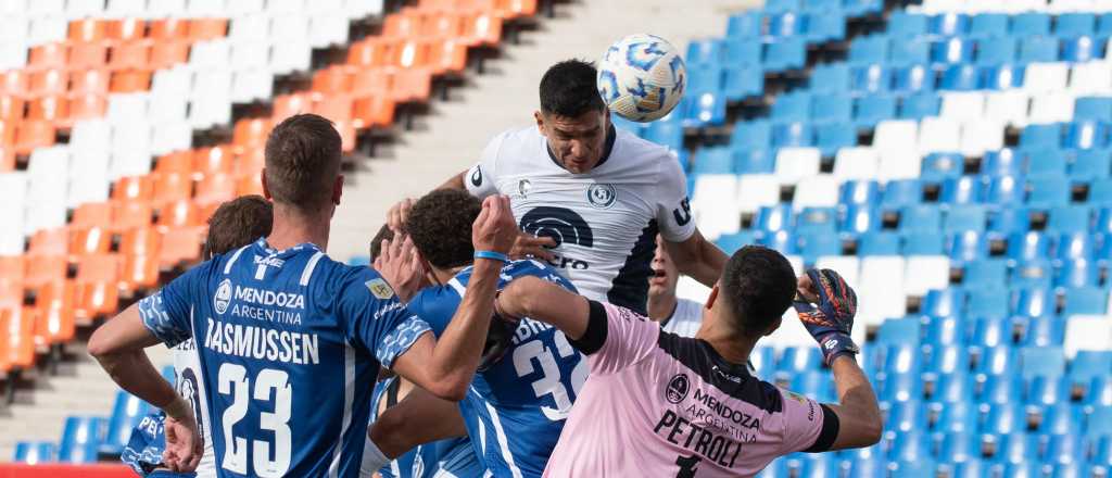 Goles, polémicas y más: lo mejor del clásico entre el Tomba y la Lepra