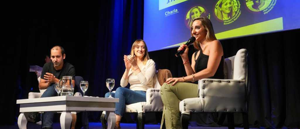 Fernández Sagasti criticó la vuelta al FMI y la alta deuda de Mendoza