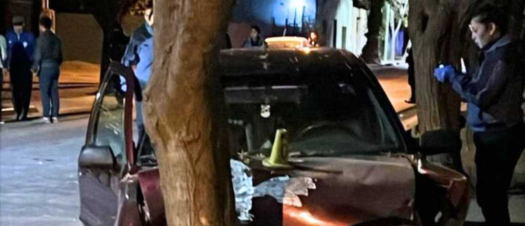 El auto en el que viajaba una familia chocó y un hombre murió