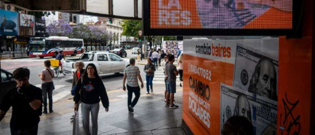 Así se vivió en los bancos el primer día sin cepo