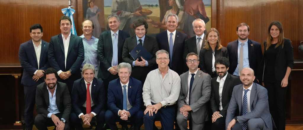 El Gobierno busca reducir la cantidad de bonos atados a la inflación y linked