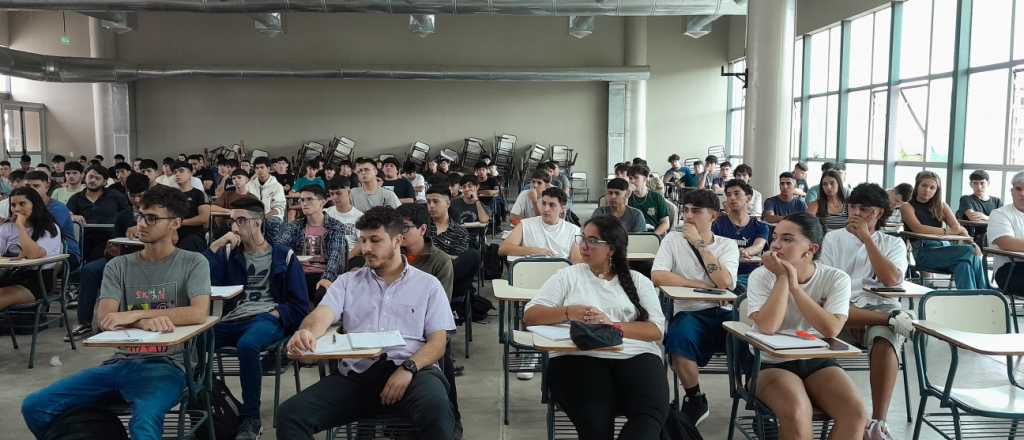 ¿Qué capacitaciones puedo hacer este 2025 con el aval ITU UNCuyo?