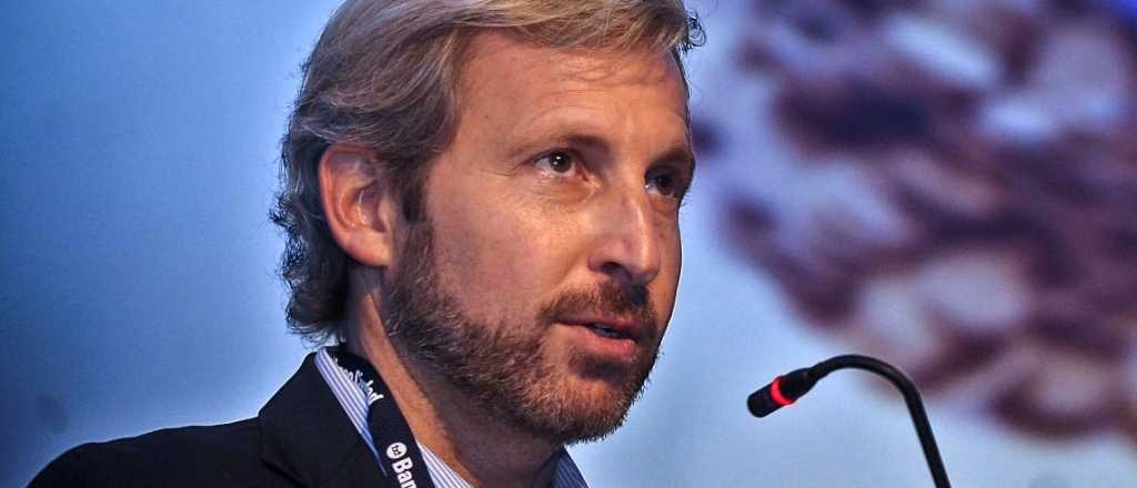 "Hubo errores en decisiones de política económica", dijo el ministro Frigerio