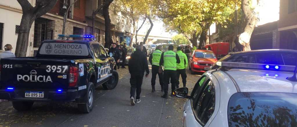 Un detenido por gatillarle en un asalto al dueño de un local en Galería Tonsa