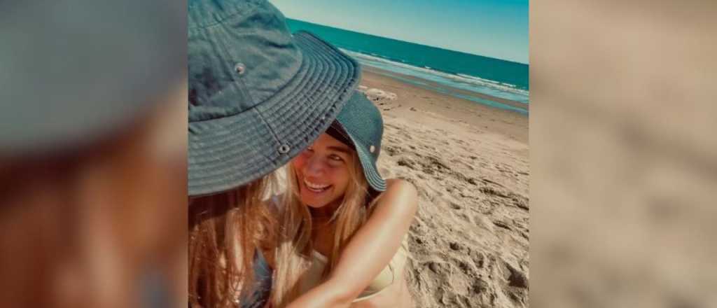 Una exreina de la Vendimia presentó a su novia en el Día del Orgullo