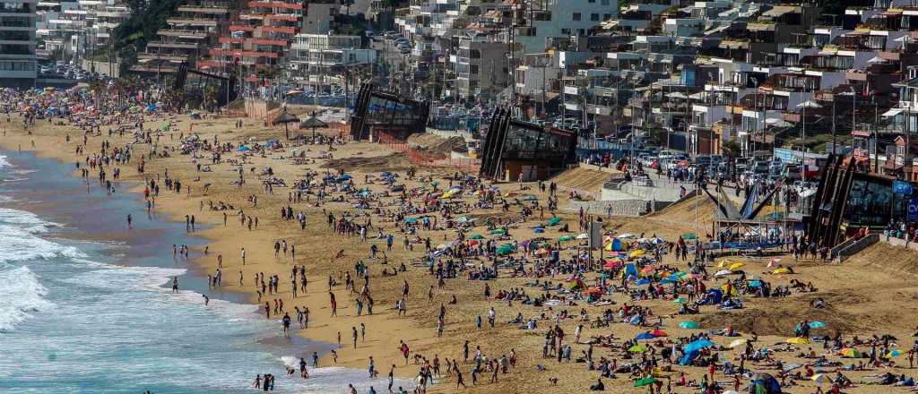 Chile pasa la "peor temporada en años" y lanza descuentos para argentinos