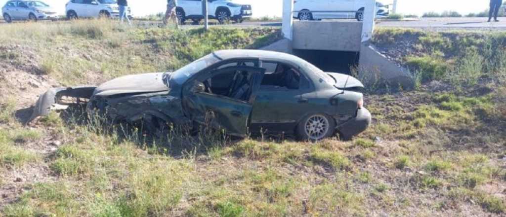 Una joven ebria cayó a un zanjón en San Carlos y dejó tres heridos