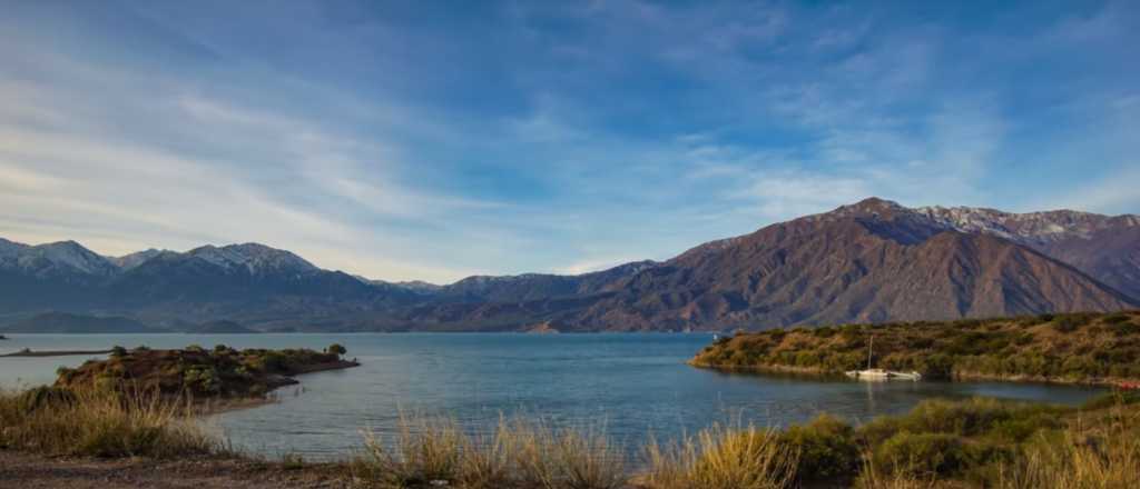 Convocan a los mendocinos a ayudar a limpiar el embalse Potrerillos