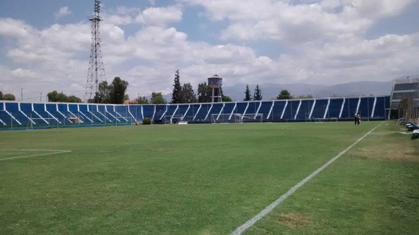 Impactantes panorámicas de la cancha de Godoy Cruz ...