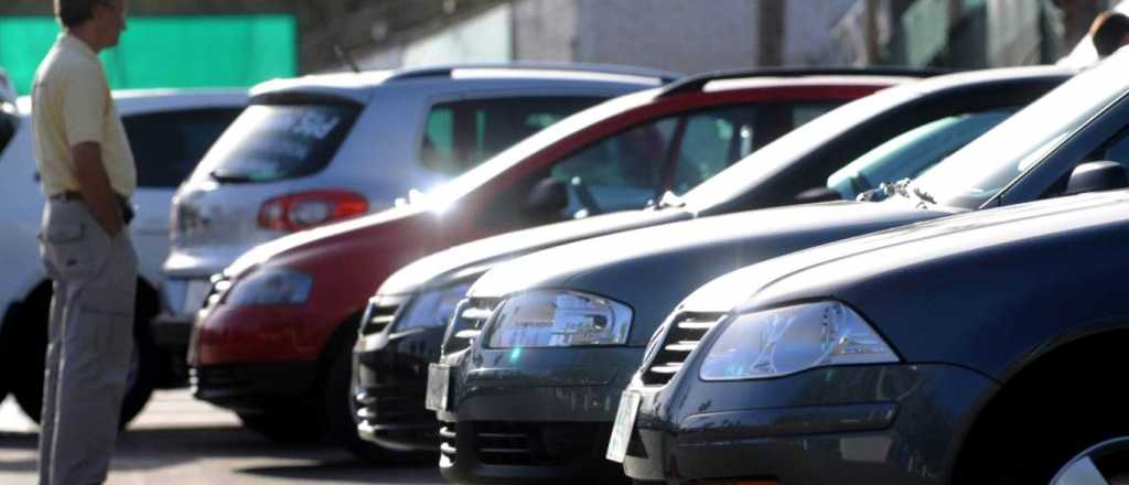 Cayó en marzo la venta de autos usados