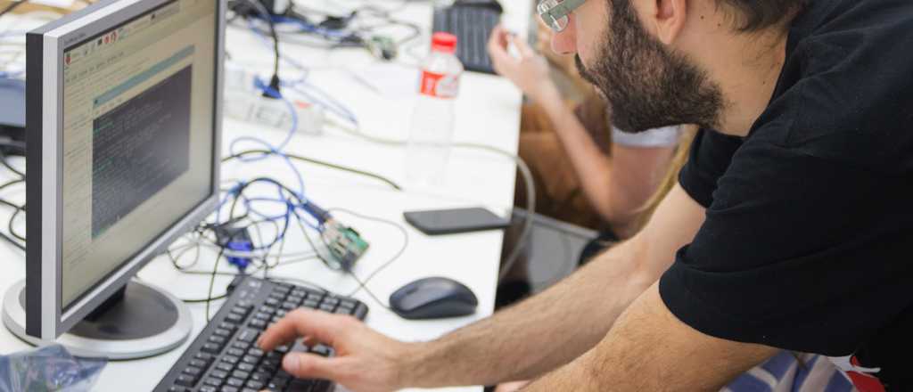 Desarrolladores: cuánto ganan y los puestos más buscados