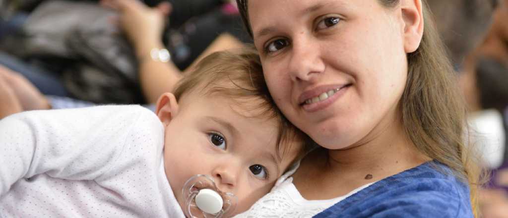 Se acaba el tope de cinco hijos para la asignación universal