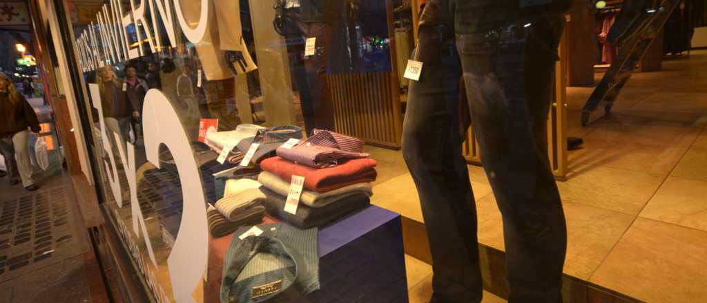 Diez lugares para comprar un pantalón de jean a menos de $500