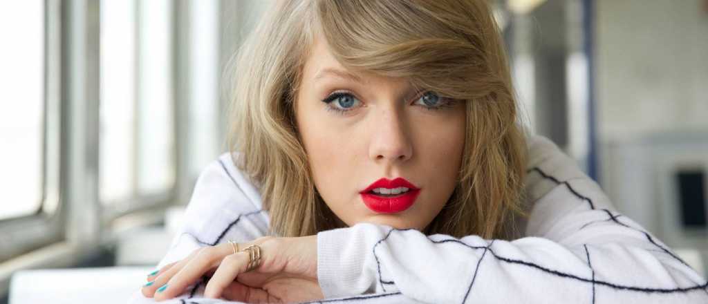 Taylor Swift se quita todo en un adelanto de su nuevo video